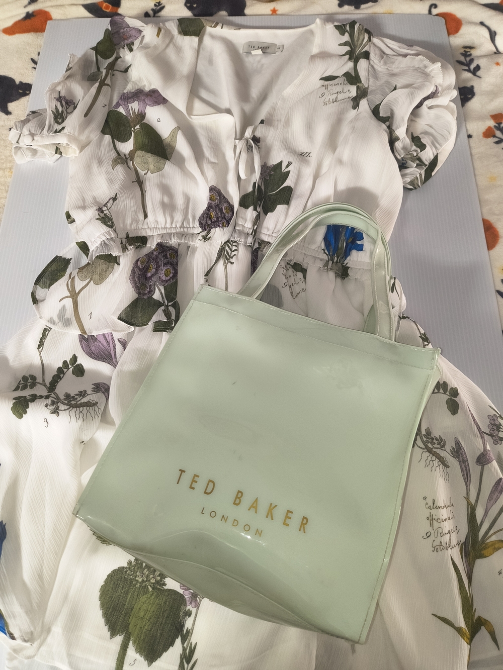 Ted Baker NWOT Botanical Jaliyaa Dress & Mint Green Icon Tote Bundle